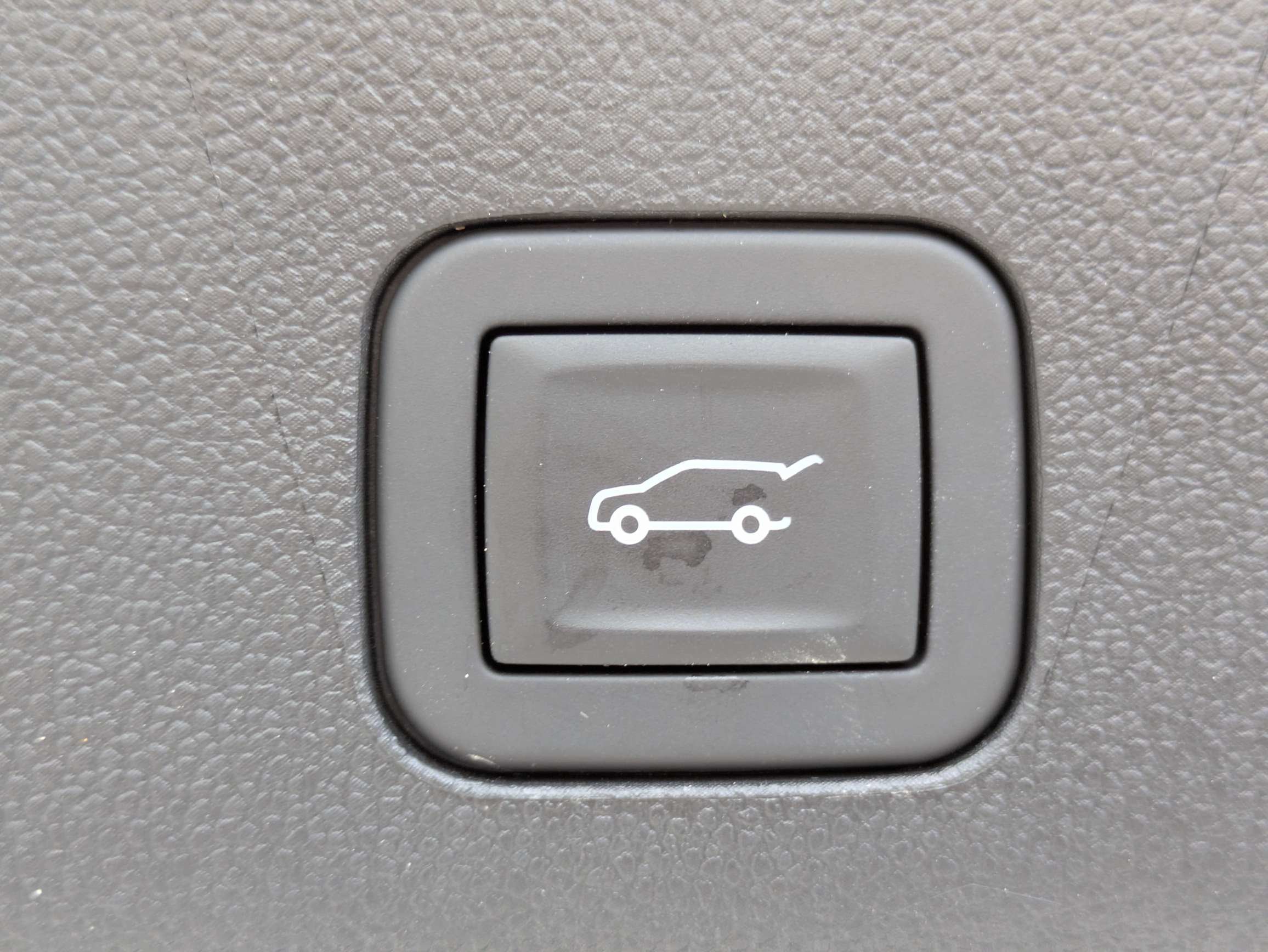 Used 2026 Cadillac Escalade Sport w/ Touring Package AWD/4WD image 9