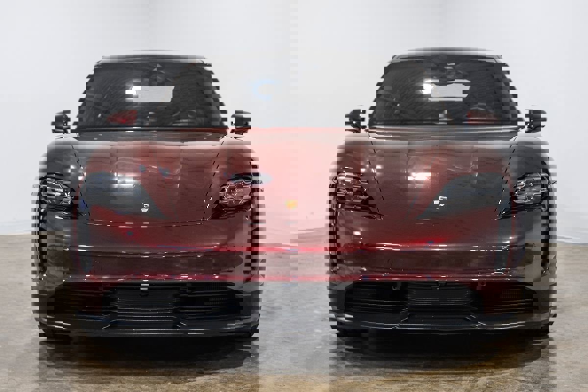 Used 2021 Porsche Taycan 4S w/ Premium Package image 6