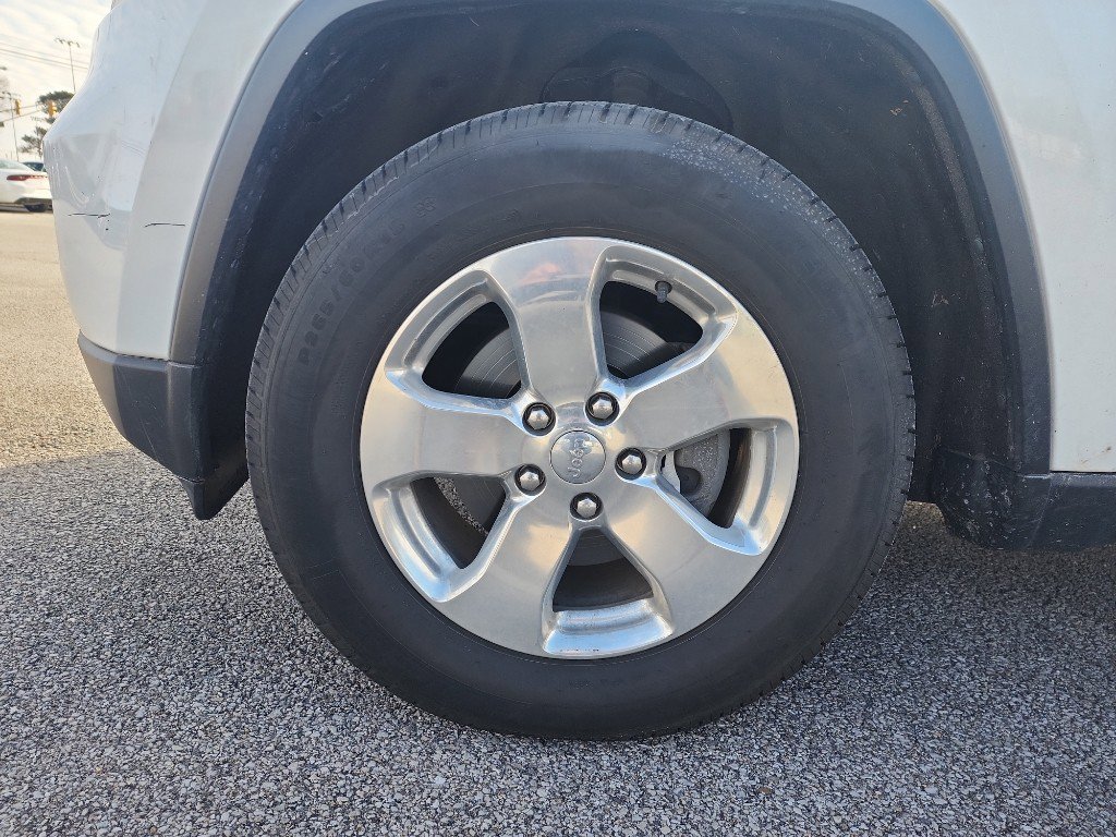 Used 2013 Jeep Grand Cherokee Limited image 10