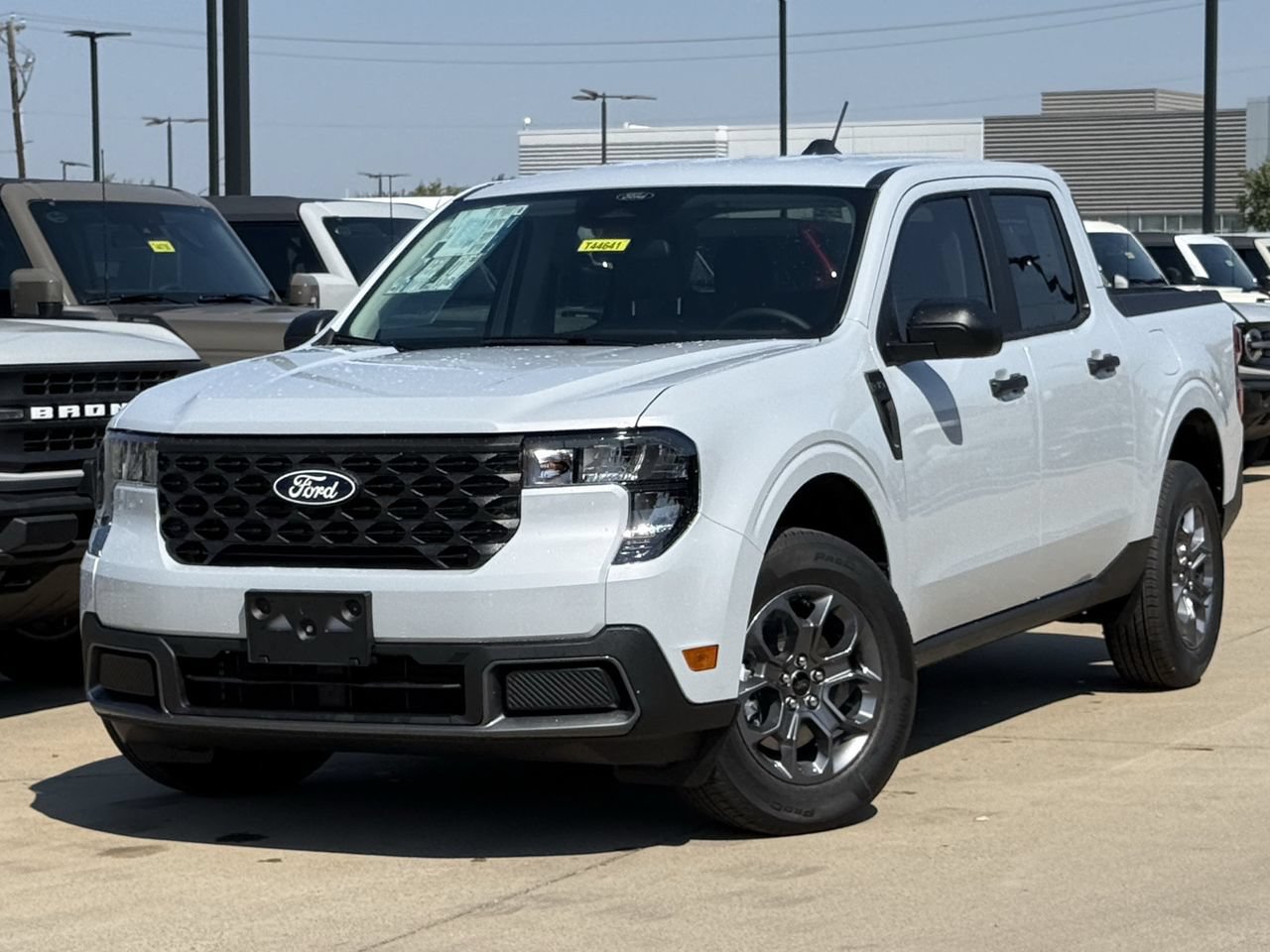New 2026 Ford Maverick XLT FWD image 1