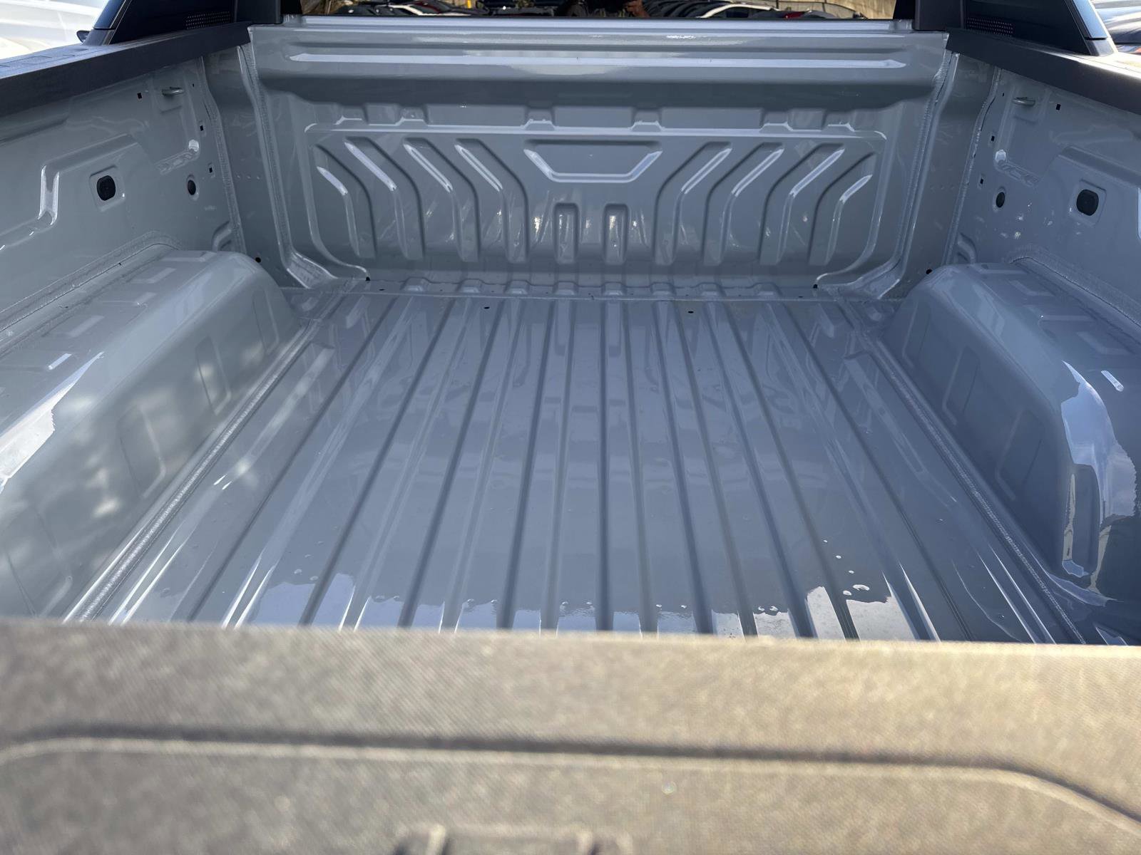 New 2026 Chevrolet Silverado EV LT image 14