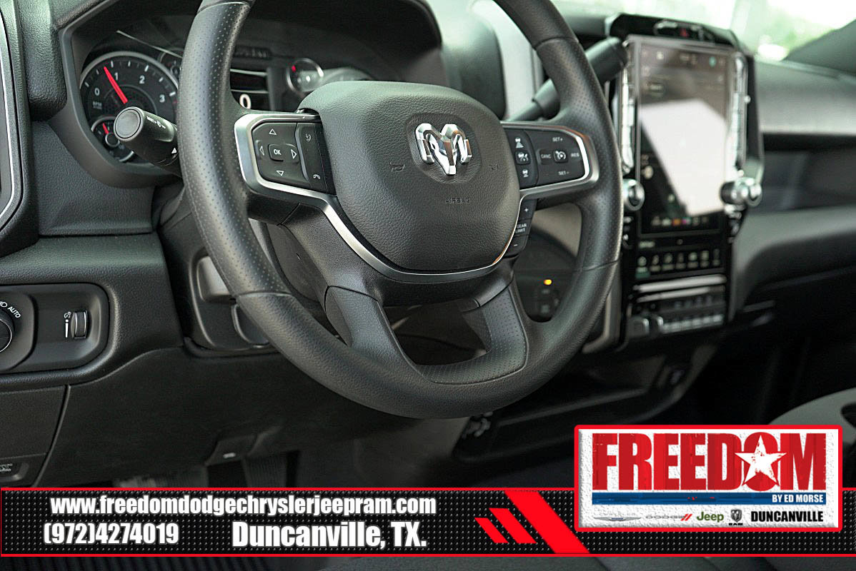 New 2025 RAM 2500 Tradesman AWD/4WD image 26