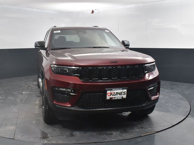 New 2025 Jeep Grand Cherokee Limited w/ Black Appearance Package image 2