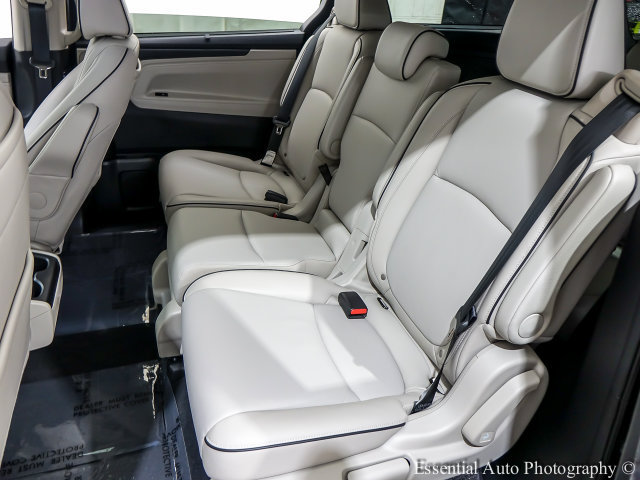 Used 2025 Honda Odyssey Touring image 12