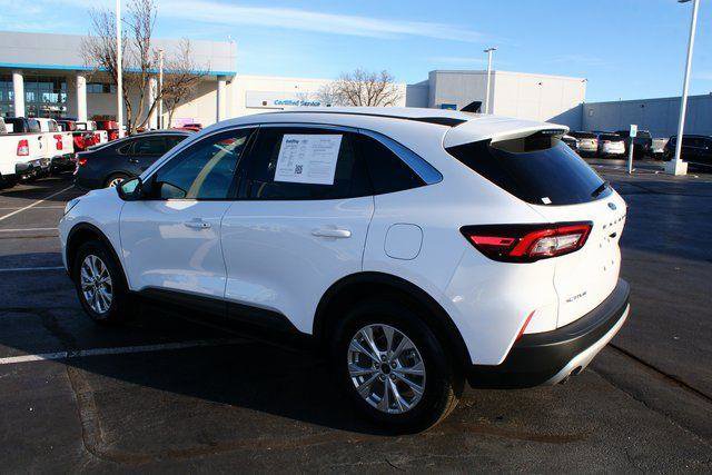 Used 2024 Ford Escape Active image 9