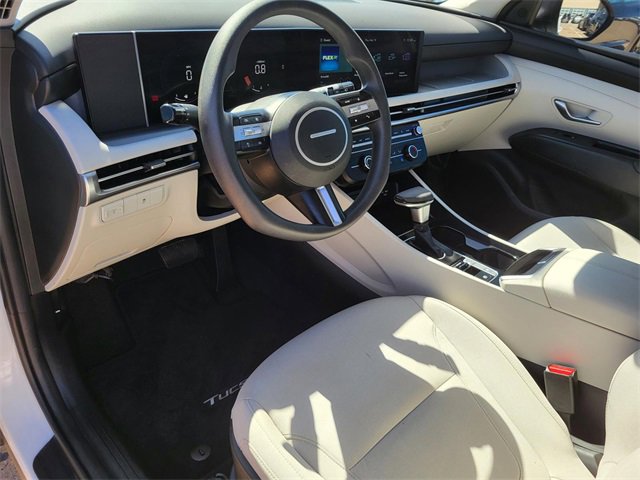 Certified 2025 Hyundai Tucson SE image 17