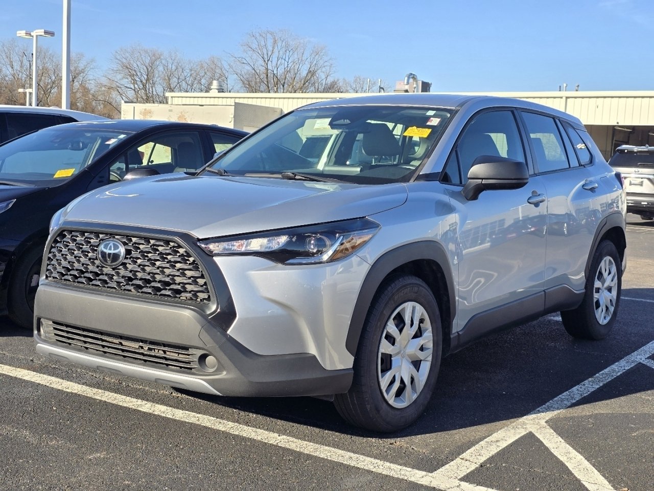 Used 2023 Toyota Corolla Cross L image 3