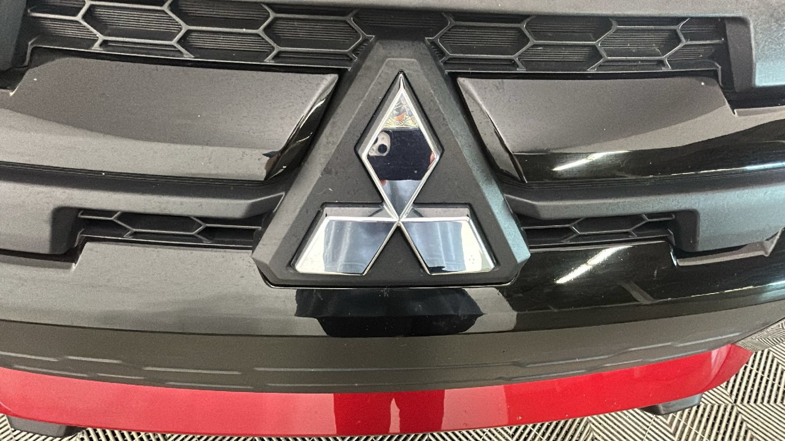 Used 2025 Mitsubishi Outlander Sport LE AWD/4WD image 8