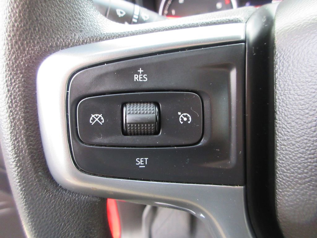 Certified 2022 Chevrolet Silverado 3500 LT image 29