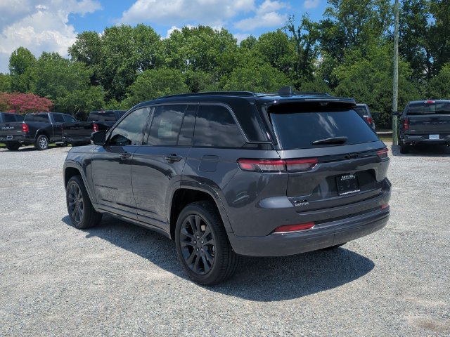 New 2026 Jeep Grand Cherokee Limited AWD/4WD image 3
