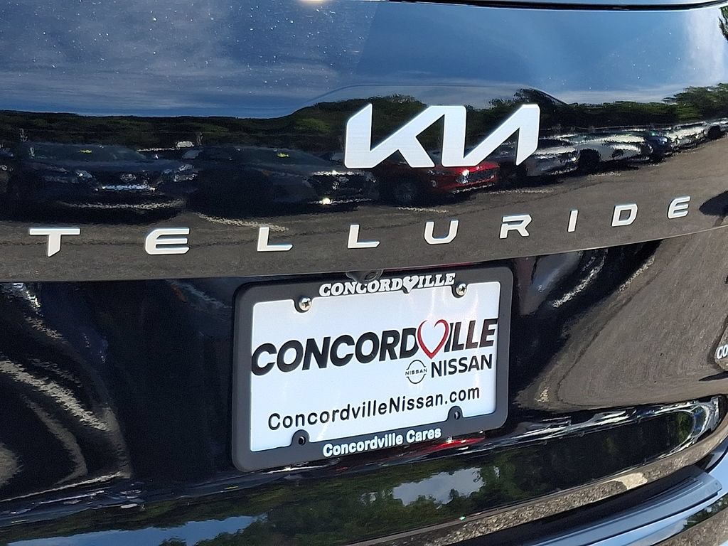 Used 2025 Kia Telluride SX Prestige AWD/4WD image 32