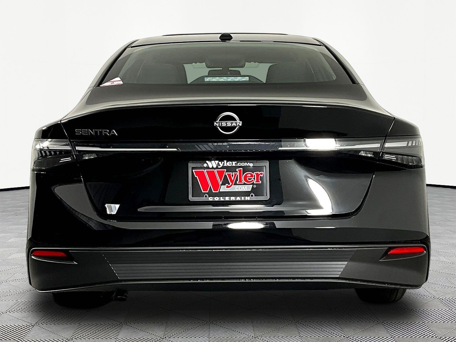 New 2026 Nissan Sentra SV w/ SV Convenience Package FWD image 5