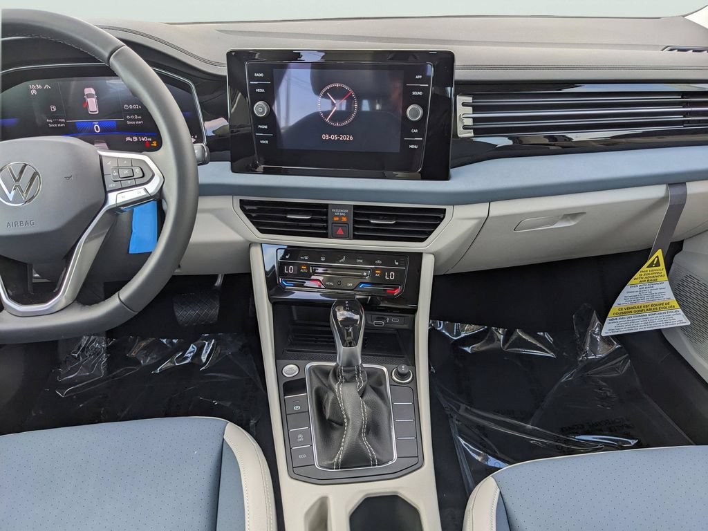 New 2026 Volkswagen Jetta SE FWD image 10