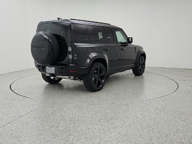 New 2026 Land Rover Defender 110 X-Dynamic SE AWD/4WD image 5
