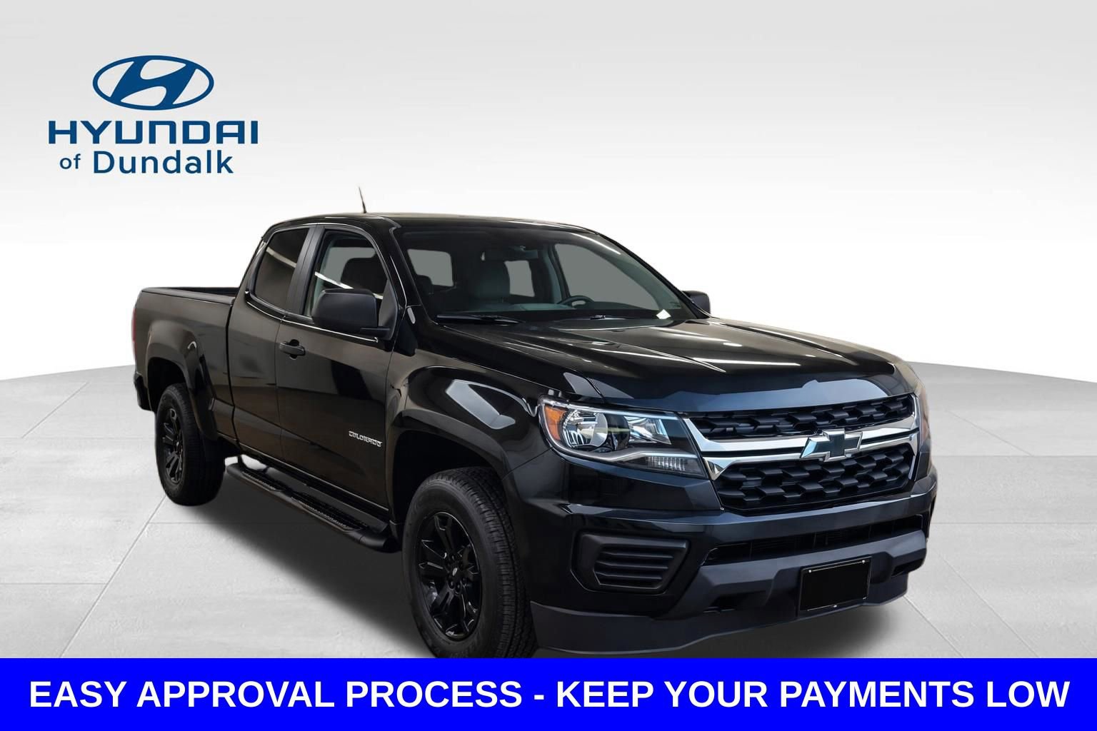 Used 2021 Chevrolet Colorado W/T w/ WT Convenience Package image 3