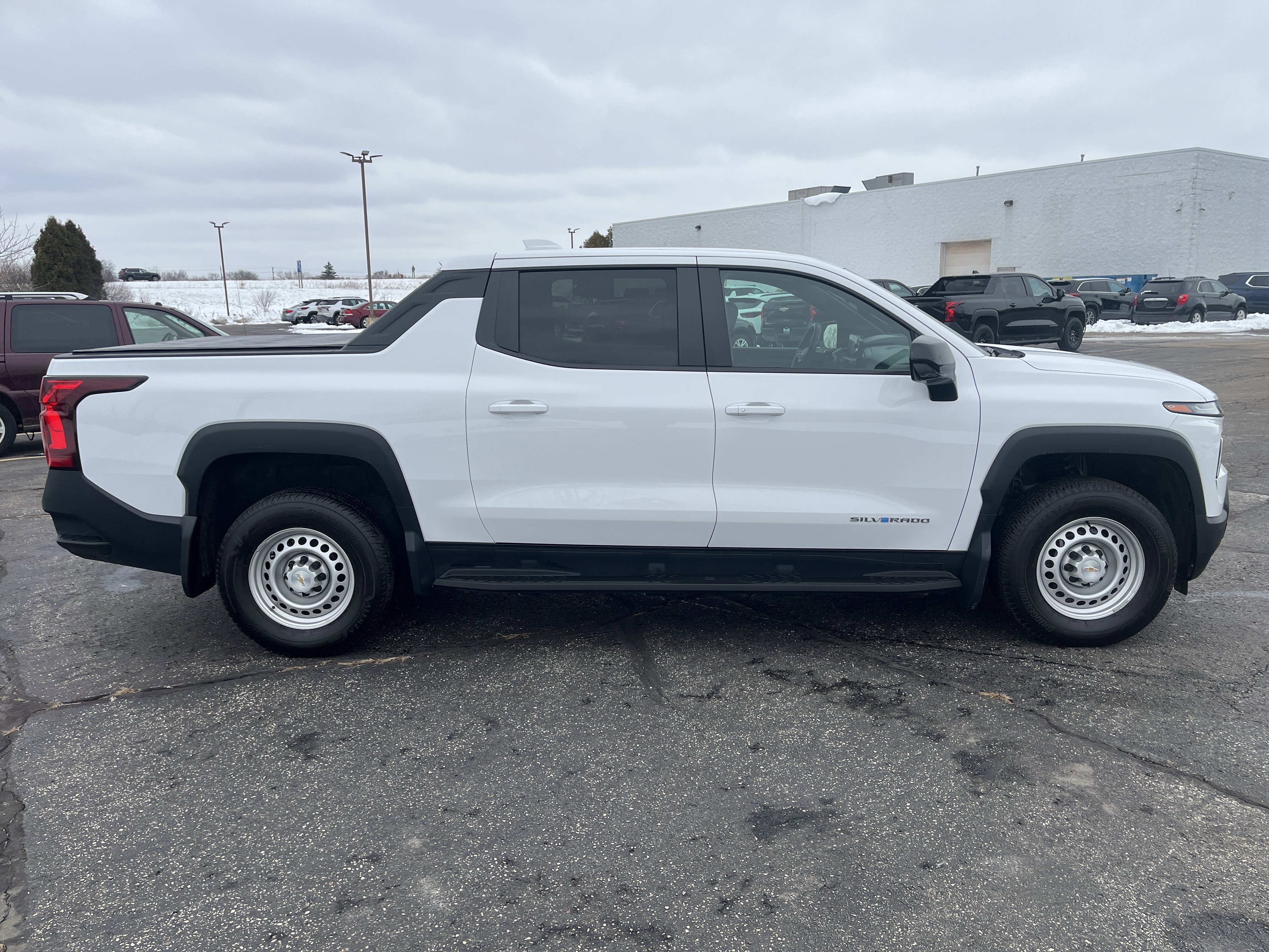 Used 2025 Chevrolet Silverado EV W/T image 7