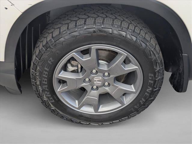 Certified 2025 Honda Passport TrailSport image 22