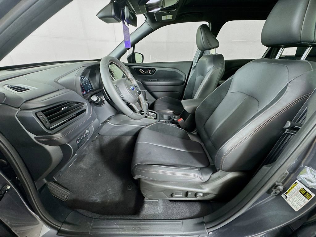 Used 2025 Subaru Forester Touring image 24