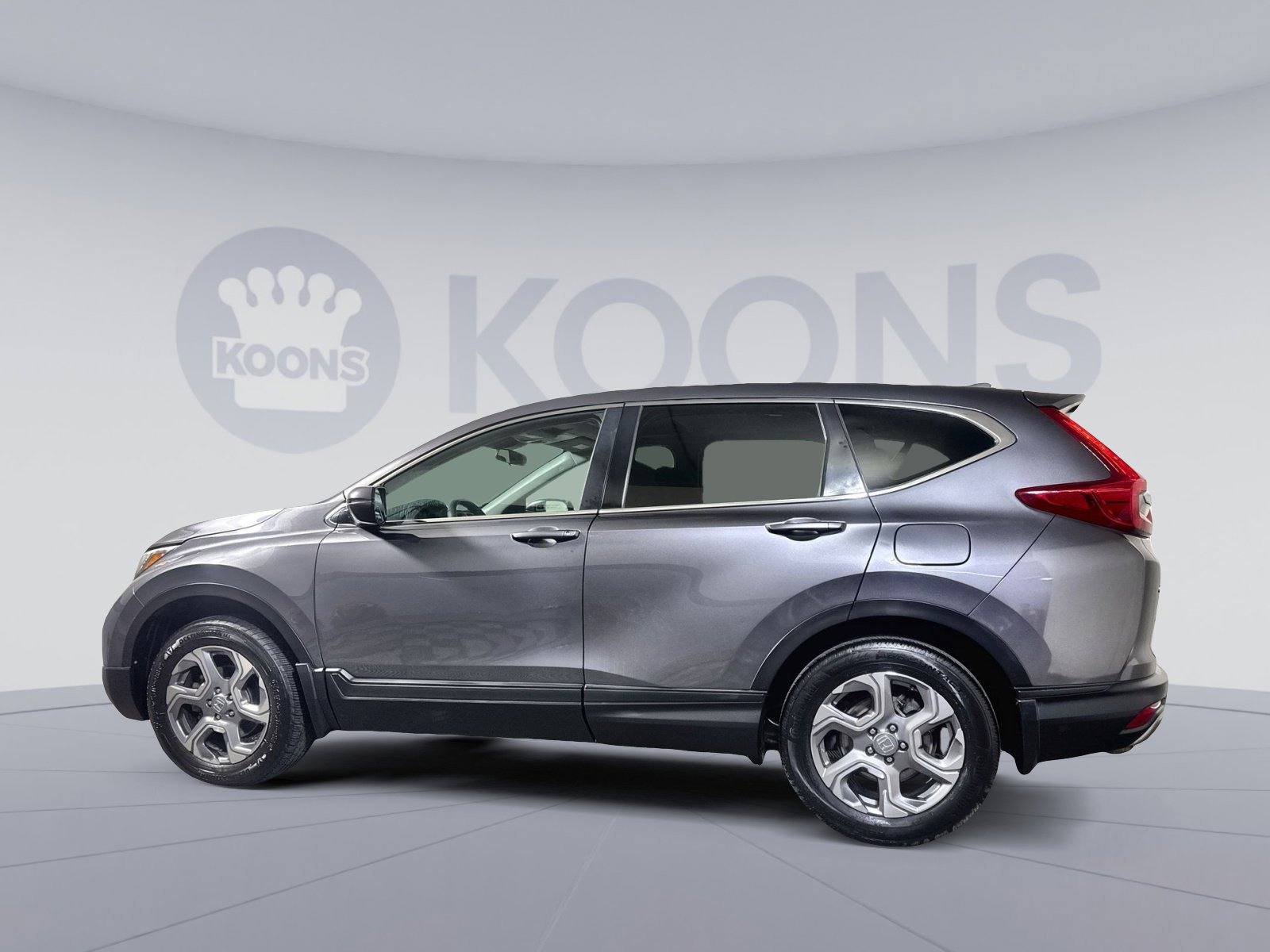Used 2018 Honda CR-V EX image 2