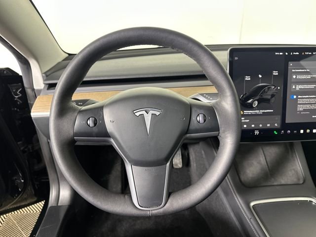 Used 2023 Tesla Model 3 Standard Range image 14