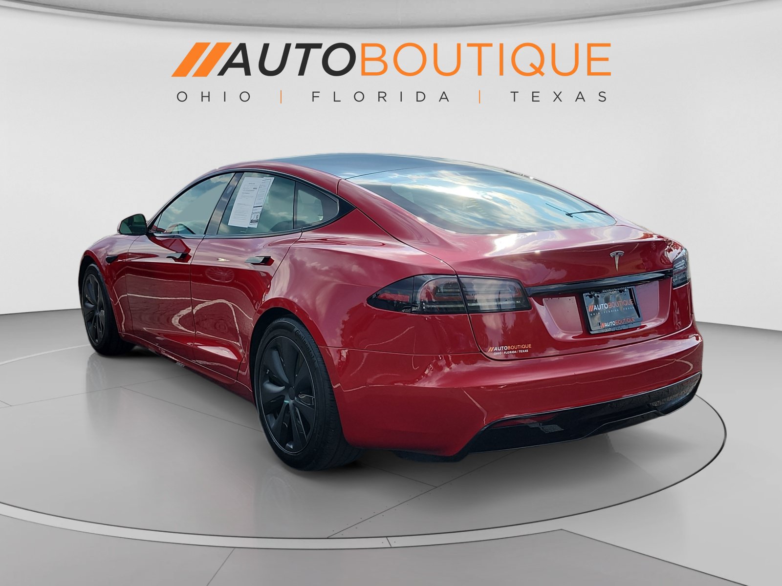 Used 2023 Tesla Model S Standard Range AWD/4WD image 3