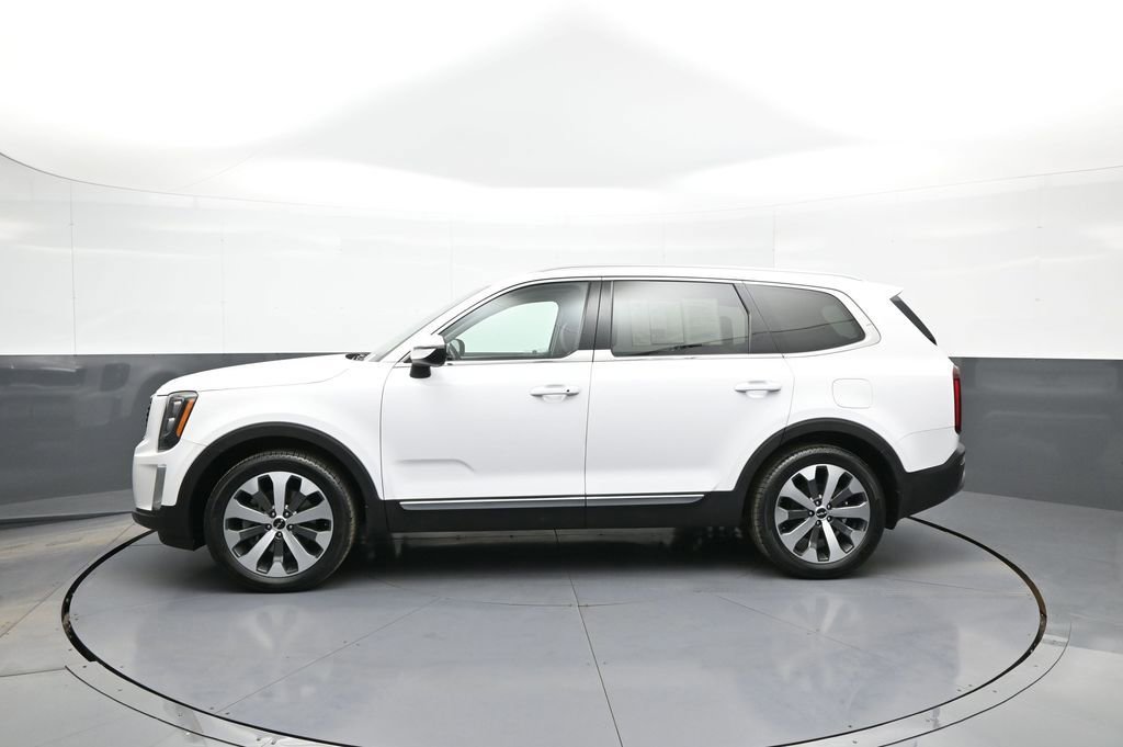 Certified 2022 Kia Telluride EX w/ EX Premium Package image 9