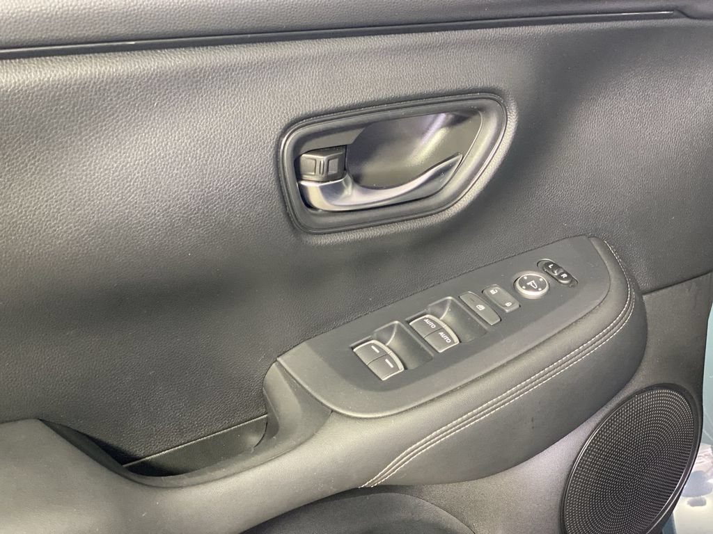 Used 2024 Honda HR-V EX-L image 28
