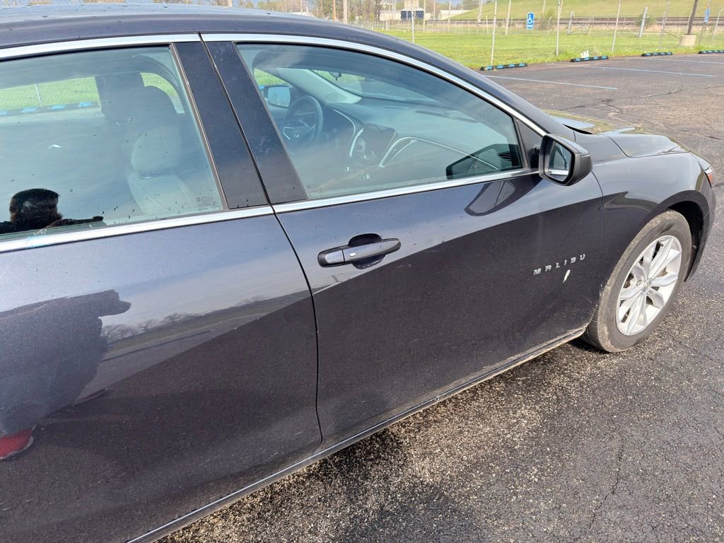 Used 2023 Chevrolet Malibu LT FWD image 7