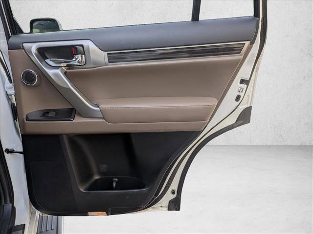 Used 2023 Lexus GX 460 Premium image 22