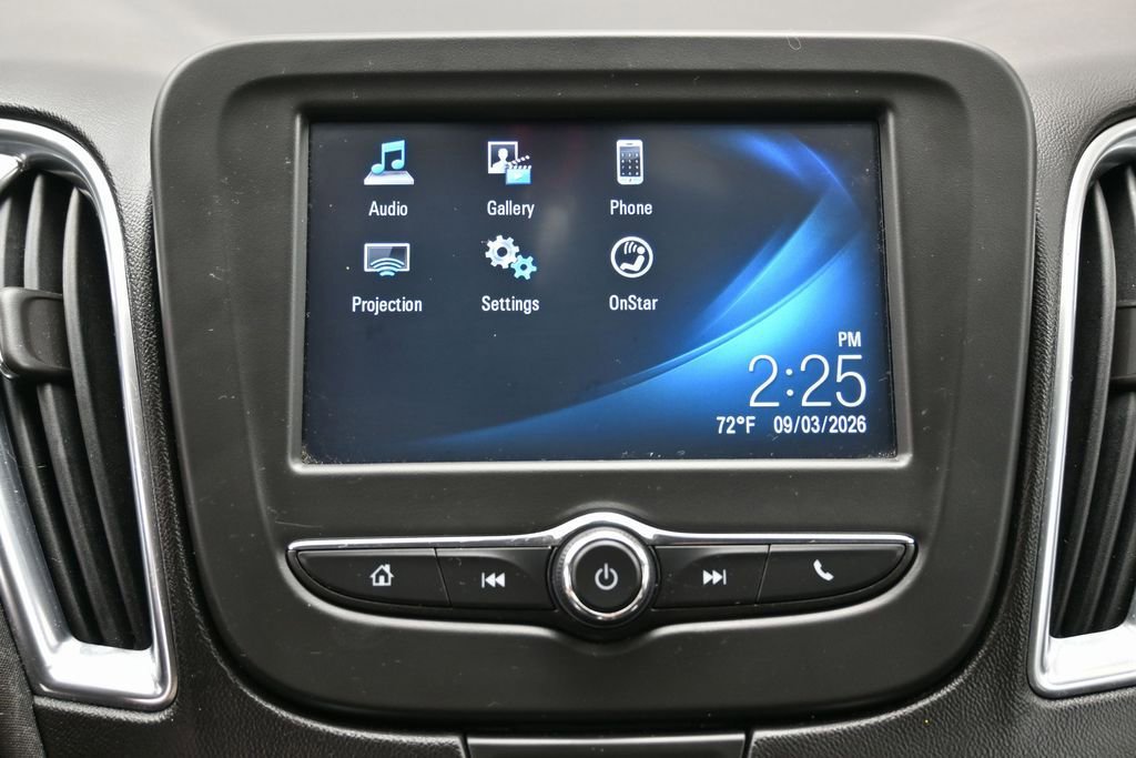 Used 2018 Chevrolet Malibu LT image 24