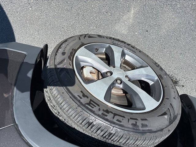 Used 2019 Jeep Cherokee Limited image 21