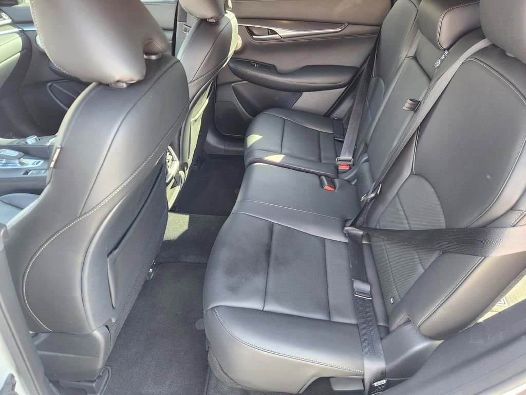 Used 2025 INFINITI QX55 Essential image 11