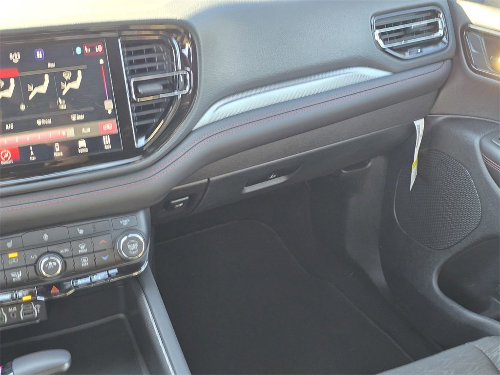 New 2026 Dodge Durango GT w/ Blacktop Package image 19