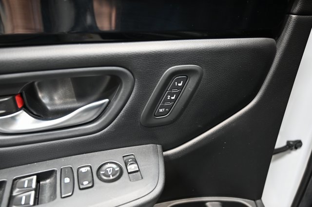 Used 2024 Honda Pilot Touring image 29