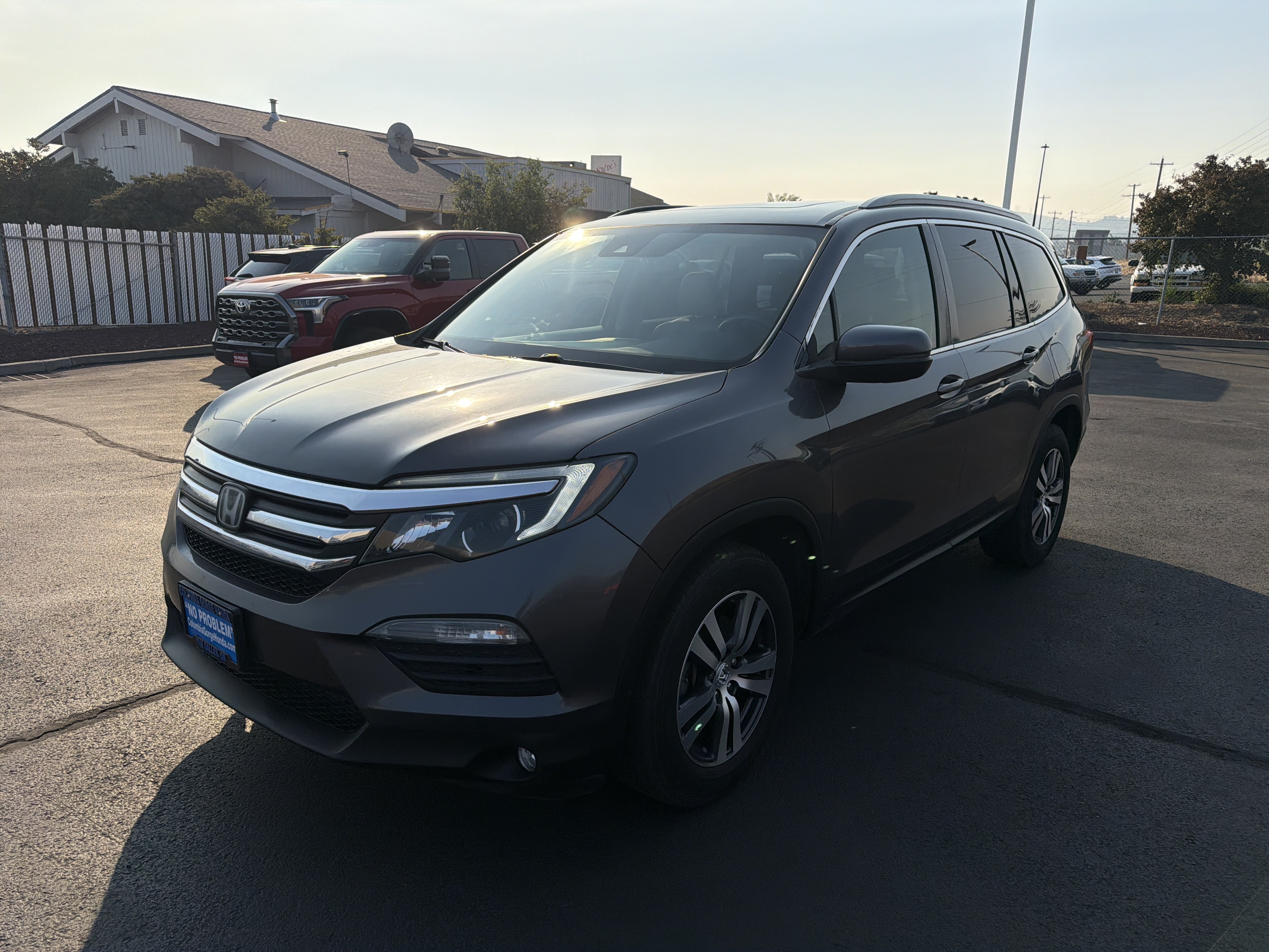 Certified 2017 Honda Pilot EX-L image 1