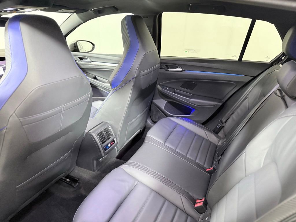 Used 2024 Volkswagen Golf R image 21