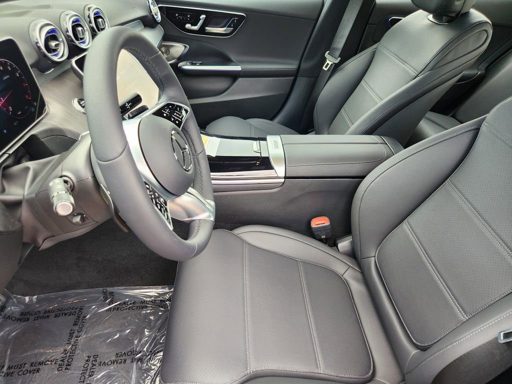 New 2025 Mercedes-Benz C 300 4MATIC Sedan image 12