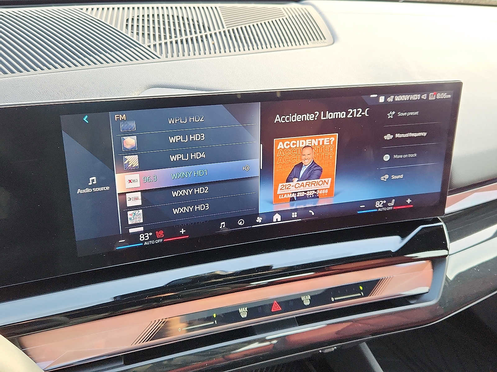 Used 2024 BMW i5 eDrive40i w/ Convenience Package image 15