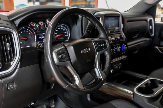Used 2022 Chevrolet Silverado 1500 LT Trail Boss w/ Safety Package AWD/4WD image 15