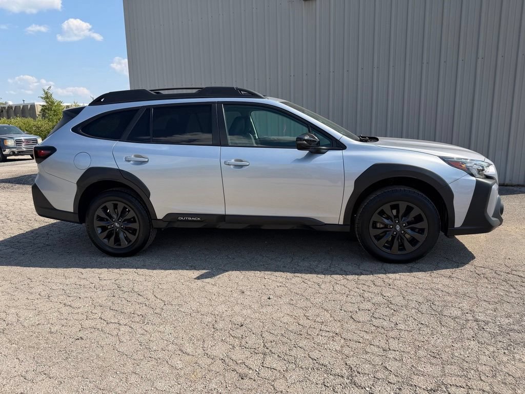 Used 2023 Subaru Outback Onyx Edition AWD/4WD image 4