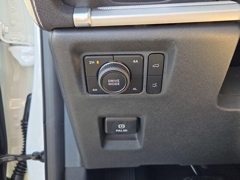 New 2026 Ford Expedition Active image 26