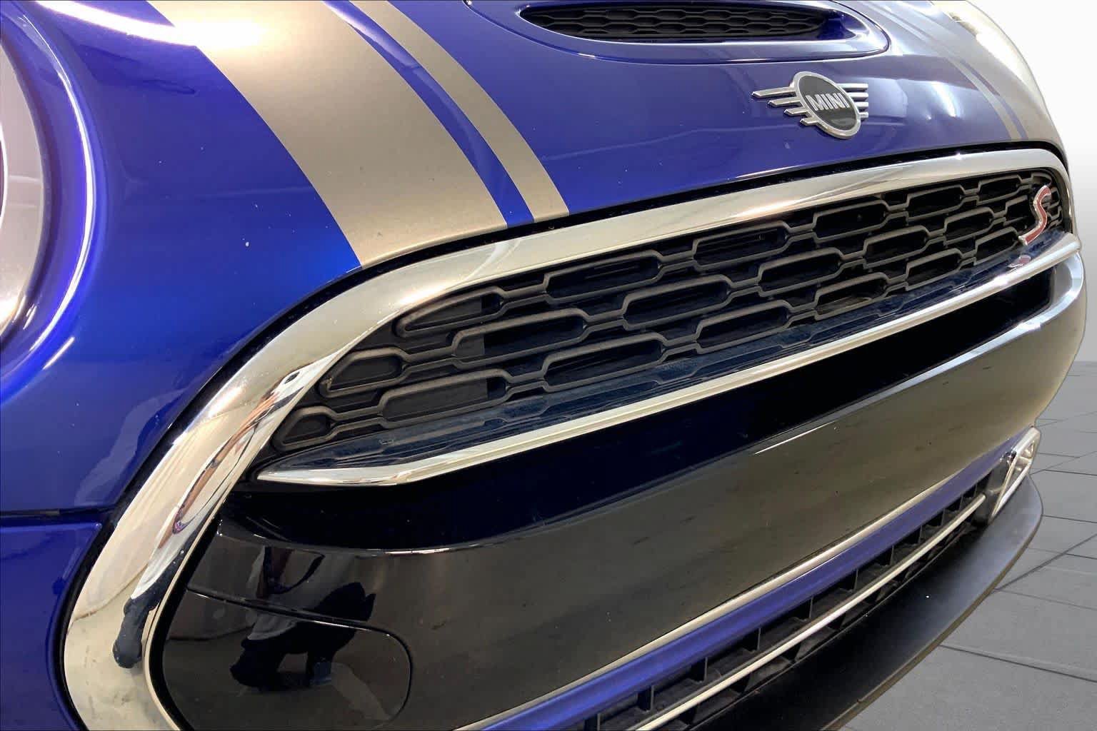 Used 2019 MINI Cooper Clubman S w/ Starlight Blue Edition FWD image 32