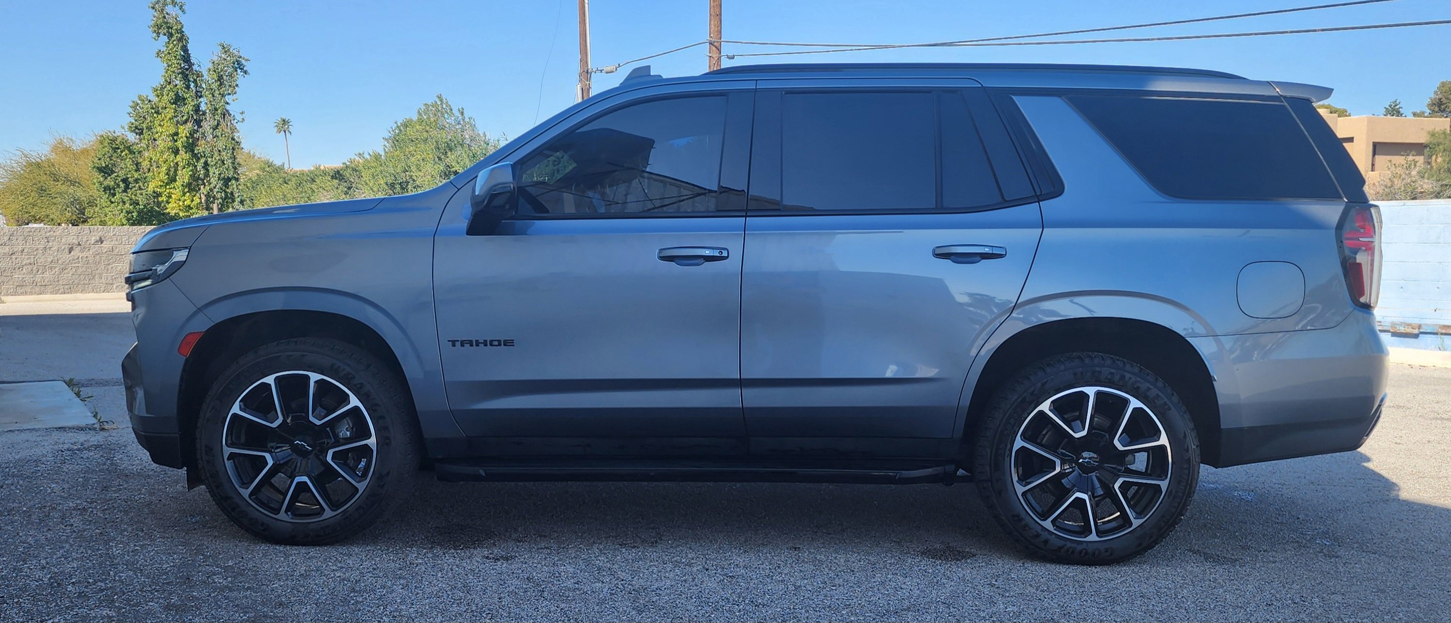 Used 2022 Chevrolet Tahoe RST w/ Luxury Package image 8