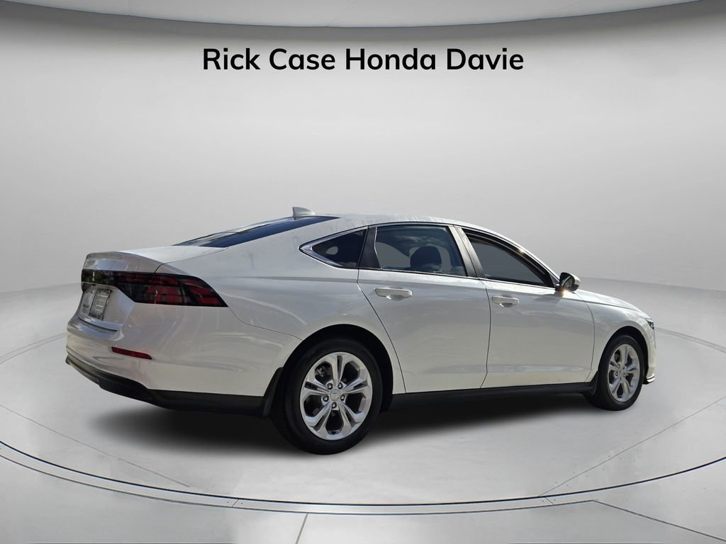 Certified 2024 Honda Accord LX image 6