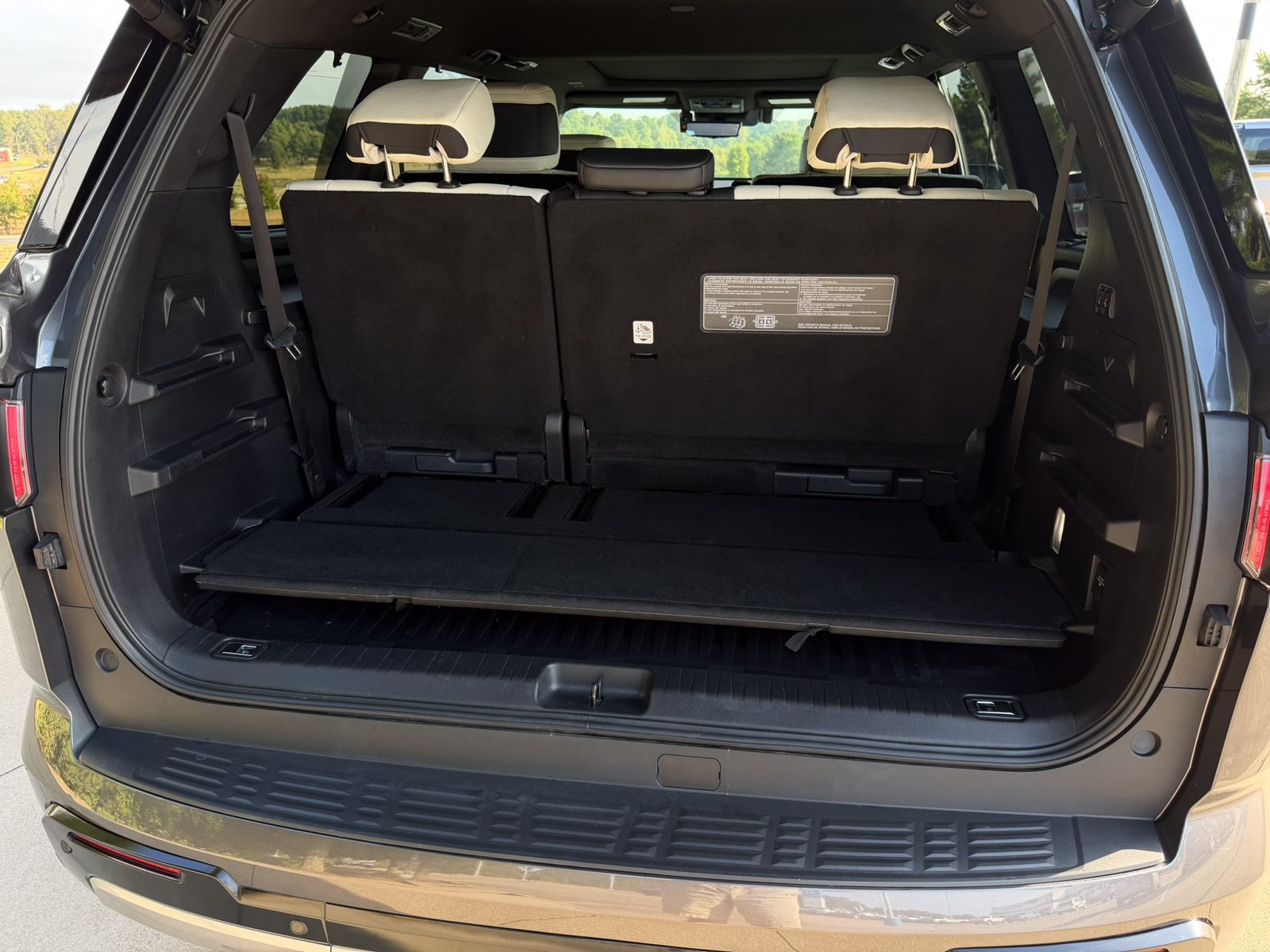 Used 2023 Toyota Sequoia Capstone AWD/4WD image 33
