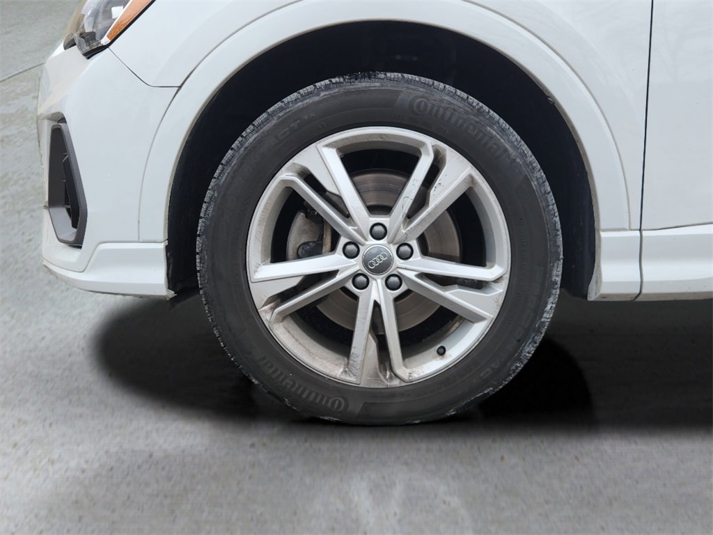 Used 2020 Audi Q3 2.0T Premium image 31