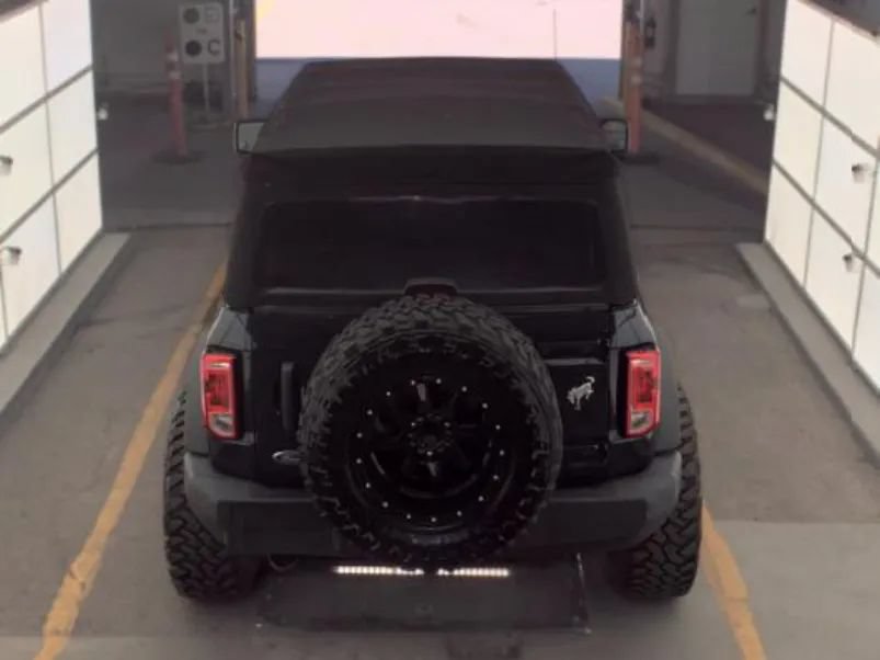 Used 2021 Ford Bronco 4-Door AWD/4WD image 4