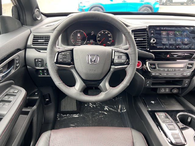 New 2026 Honda Ridgeline Black Edition image 13