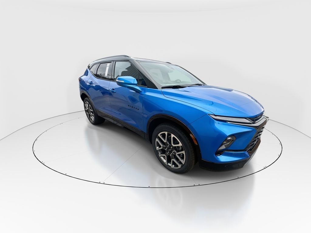 New 2026 Chevrolet Blazer RS w/ Enhanced Convenience Package image 2
