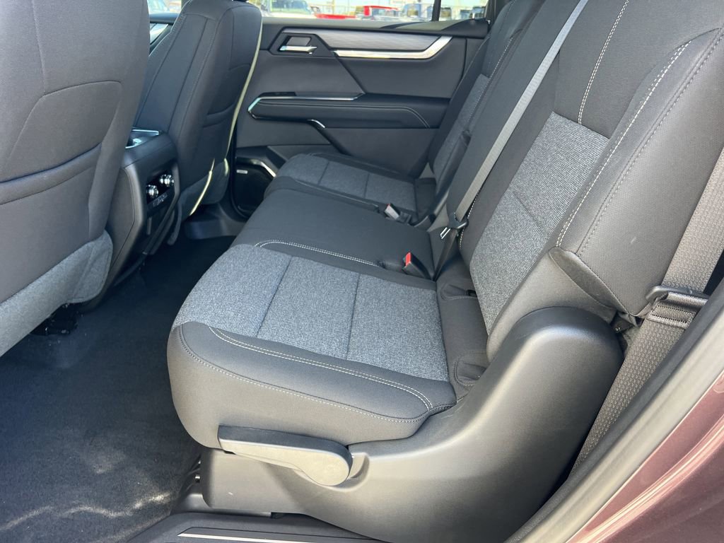 New 2026 GMC Acadia Elevation image 17